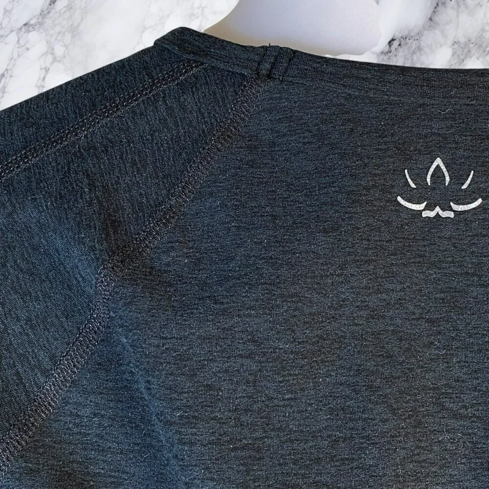 Beyond Yoga Spacedye Vitality Pullover Top in Darkest Night